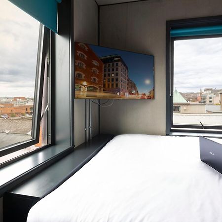 Hotel Rezz Cork Extérieur photo